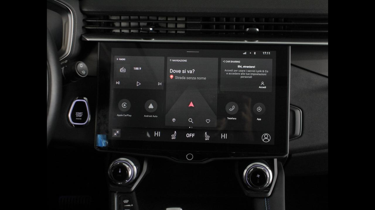 Lynk & Co 01 - 01 1.5 td phev auto