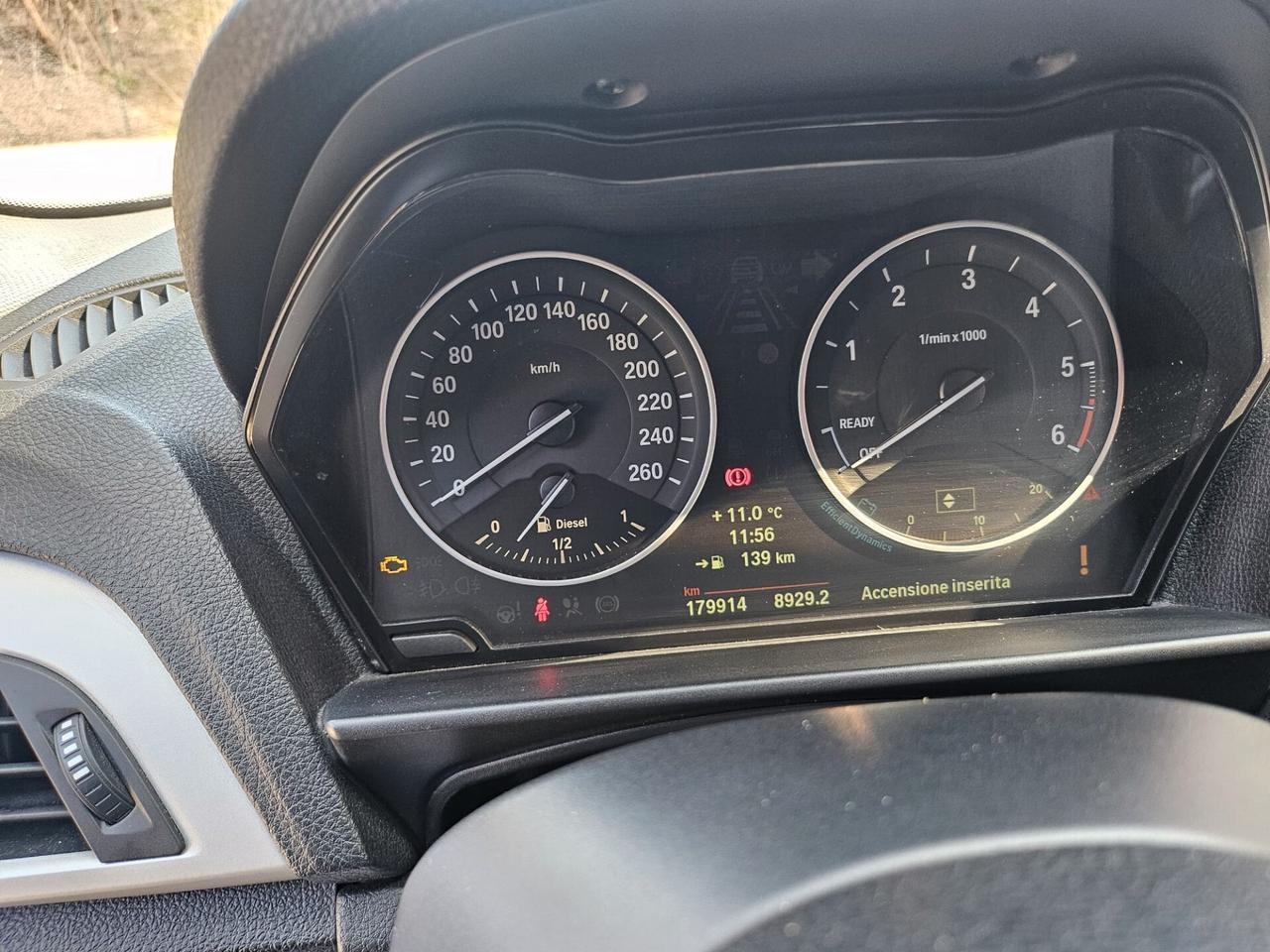 Bmw 118 118d 5p. Unique