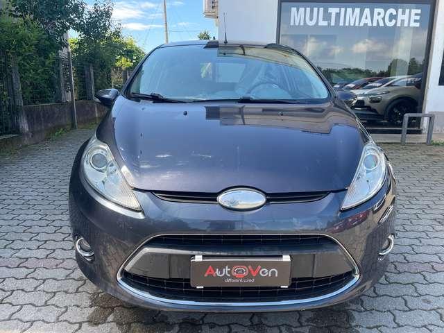 Ford Fiesta Fiesta 5p 1.4 16v + Gpl