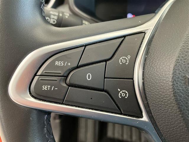 RENAULT Clio 1.0 TCe Evolution