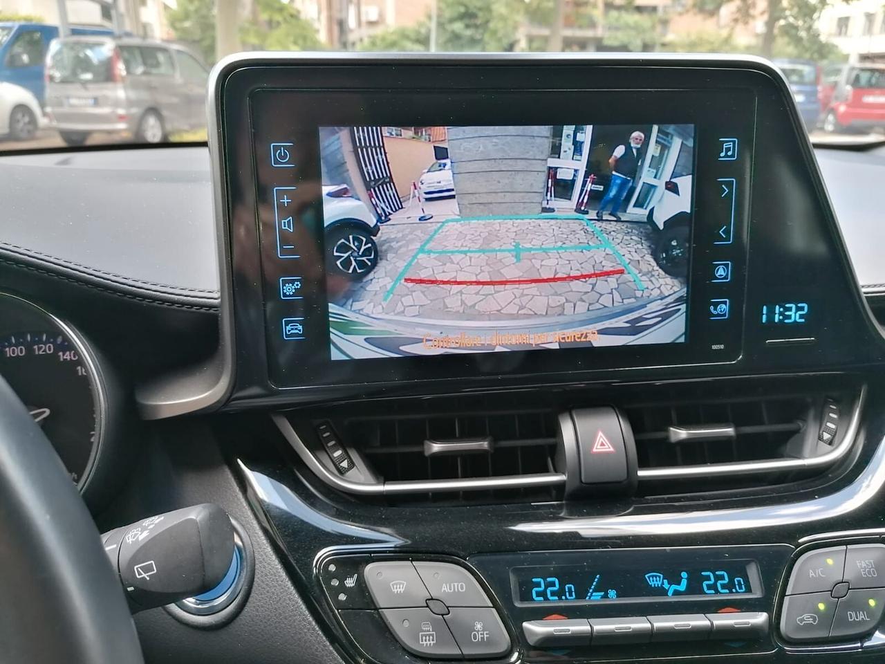 Toyota C-HR Hybrid Business NO OBBL. FINANZ.