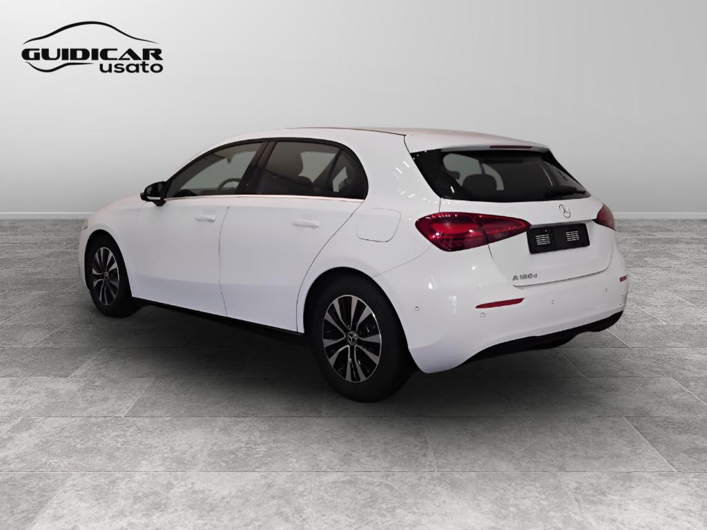 Mercedes-Benz Classe A - W177 2023 - A 180 d Advanced auto