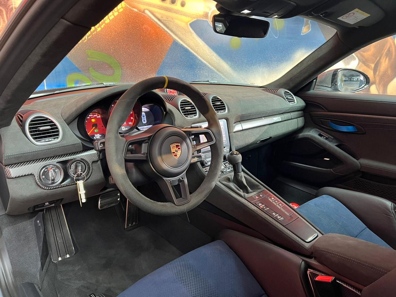 Porsche Cayman 718 4.0 GT4 RS pdk WEISSACH RS PACK (718)