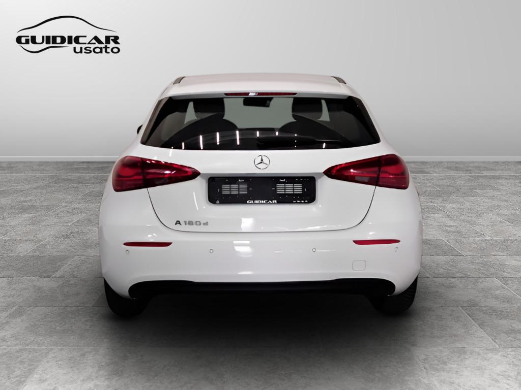 Mercedes-Benz Classe A - W177 2023 - A 180 d Advanced auto
