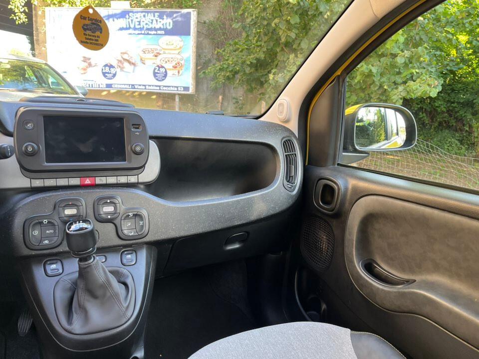 Fiat Panda 1.0 HYBRID 70CV S&S City Cross