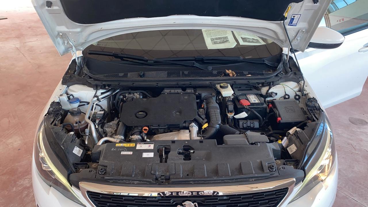 Peugeot 308 BlueHDi 100 S&S SW Active