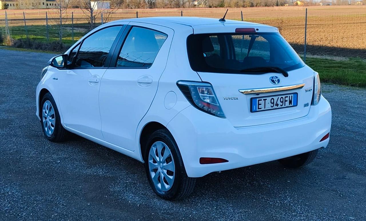 Toyota Yaris 1.5 Hybrid 5 porte Lounge