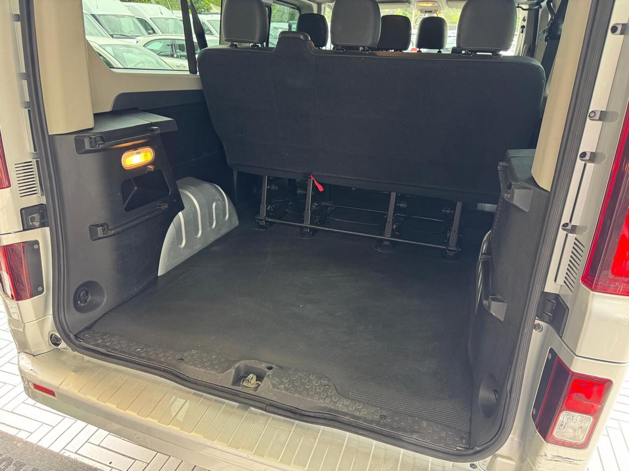Opel Vivaro 29 1.6 BiTurbo 145CV S&S EcoFLEX PL-TN Combi