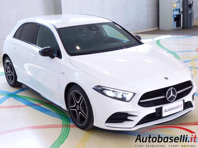 MERCEDES-BENZ A 180 D 2.0 PREMIUM NIGHT EDITION AUTOMATIC 8G-DCT