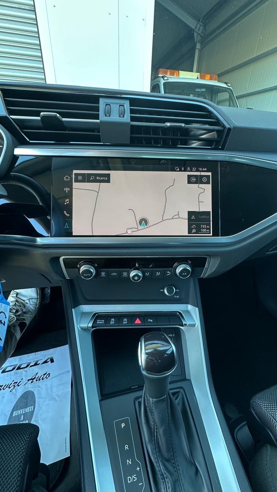 Audi Q3 35 TDI S tronic