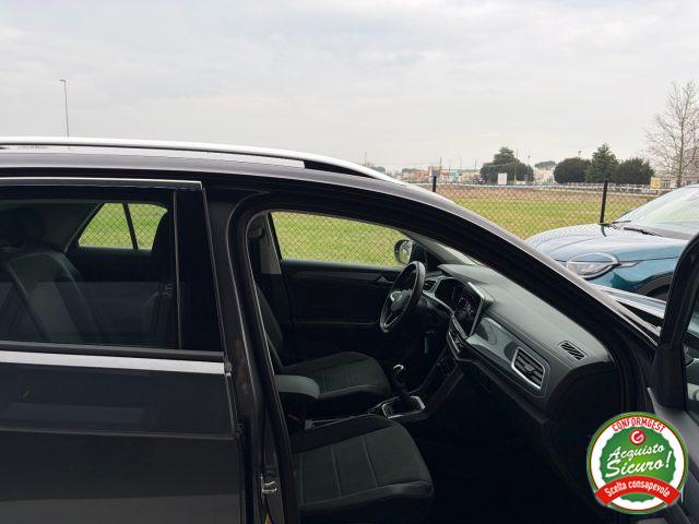VOLKSWAGEN T-Roc 1.0 TSI STYLE ANCHE PER NEOPATENTATI