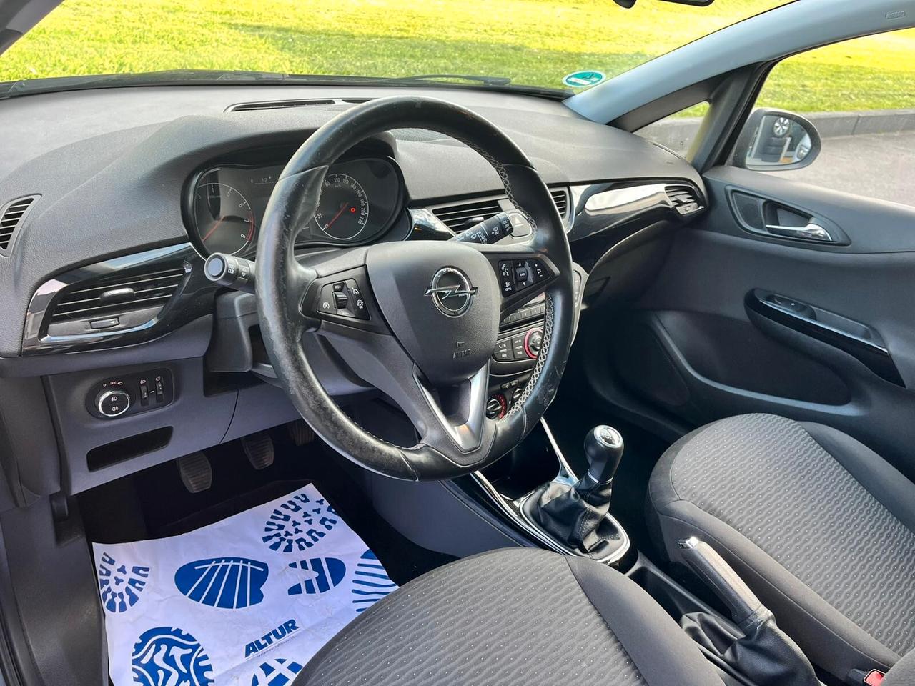 Opel Corsa 1.2 5 porte