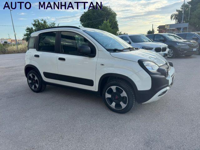 FIAT Panda 1.0 FireFly S&S Hybrid City Cross