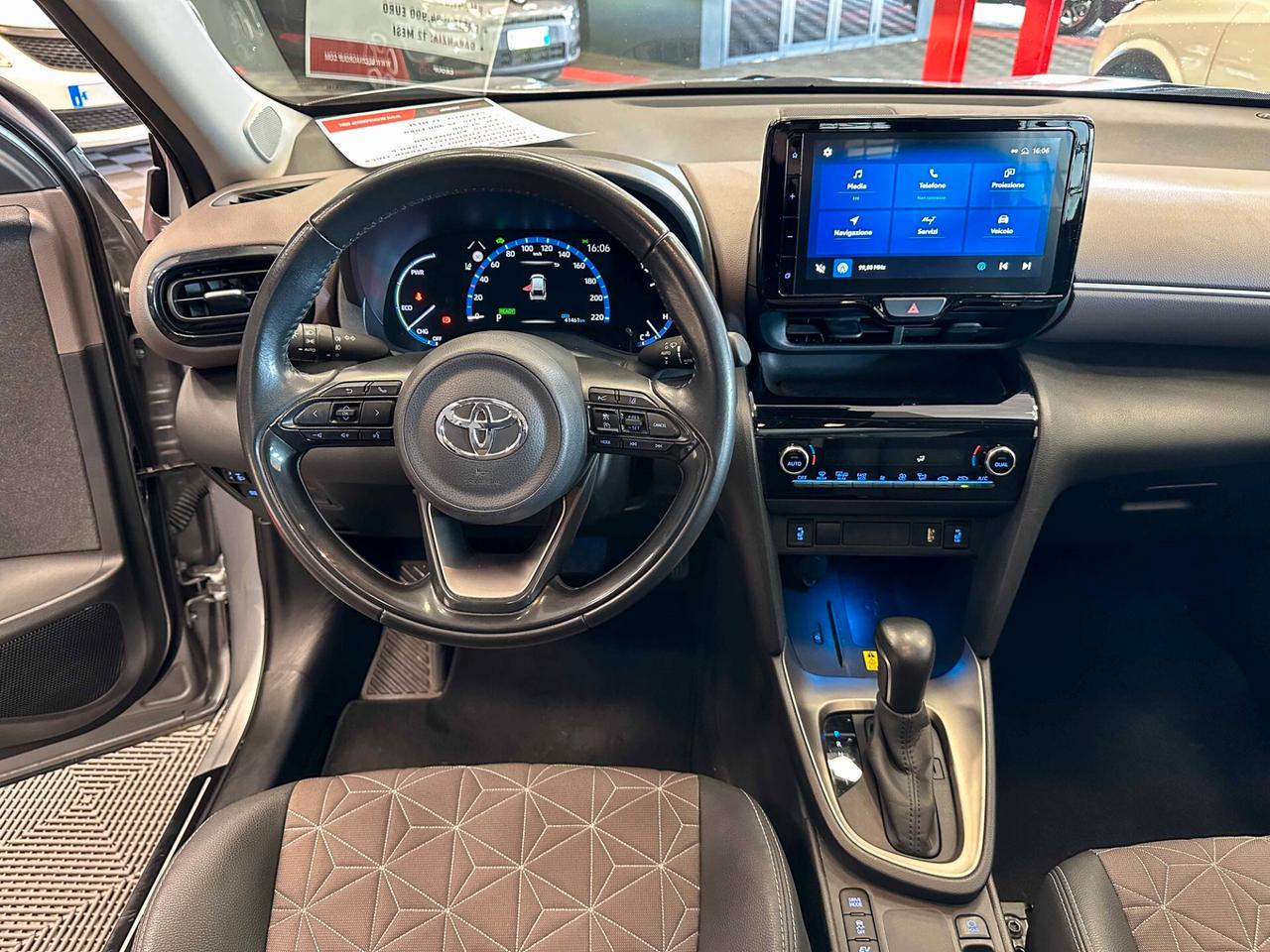 Toyota Yaris Cross 1.5 Hybrid 5p. E-CVT Lounge 116 cv