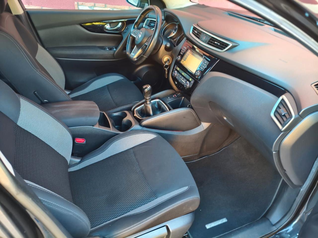 Nissan Qashqai 1.5 dCi Business
