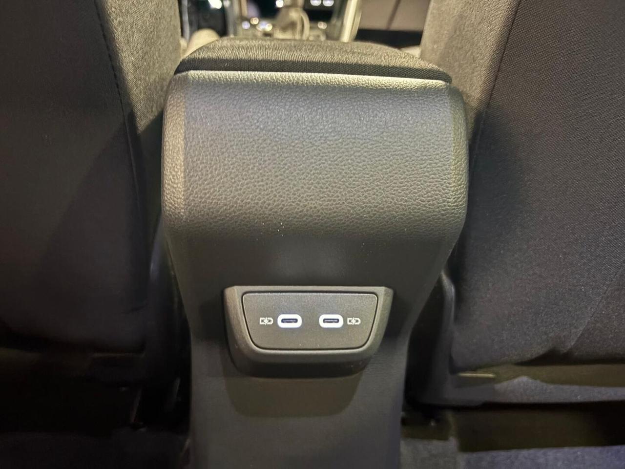 Volkswagen Taigo 1.0 tsi R-Line 115cv