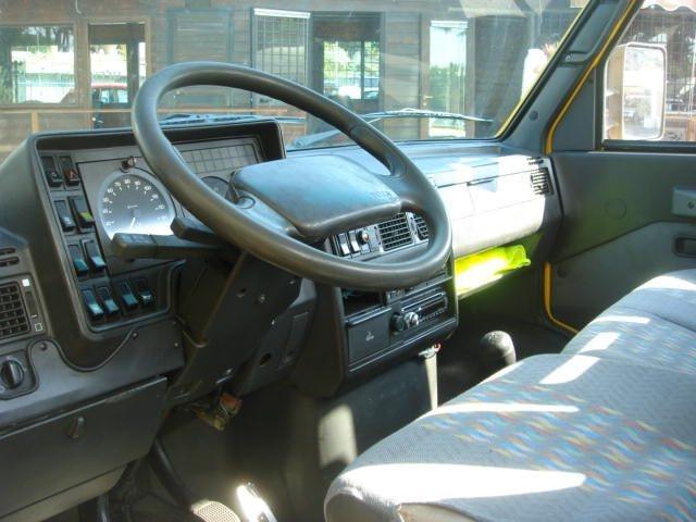 IVECO Daily TURBO 59.12 CARROATTREZZI PATENTE C