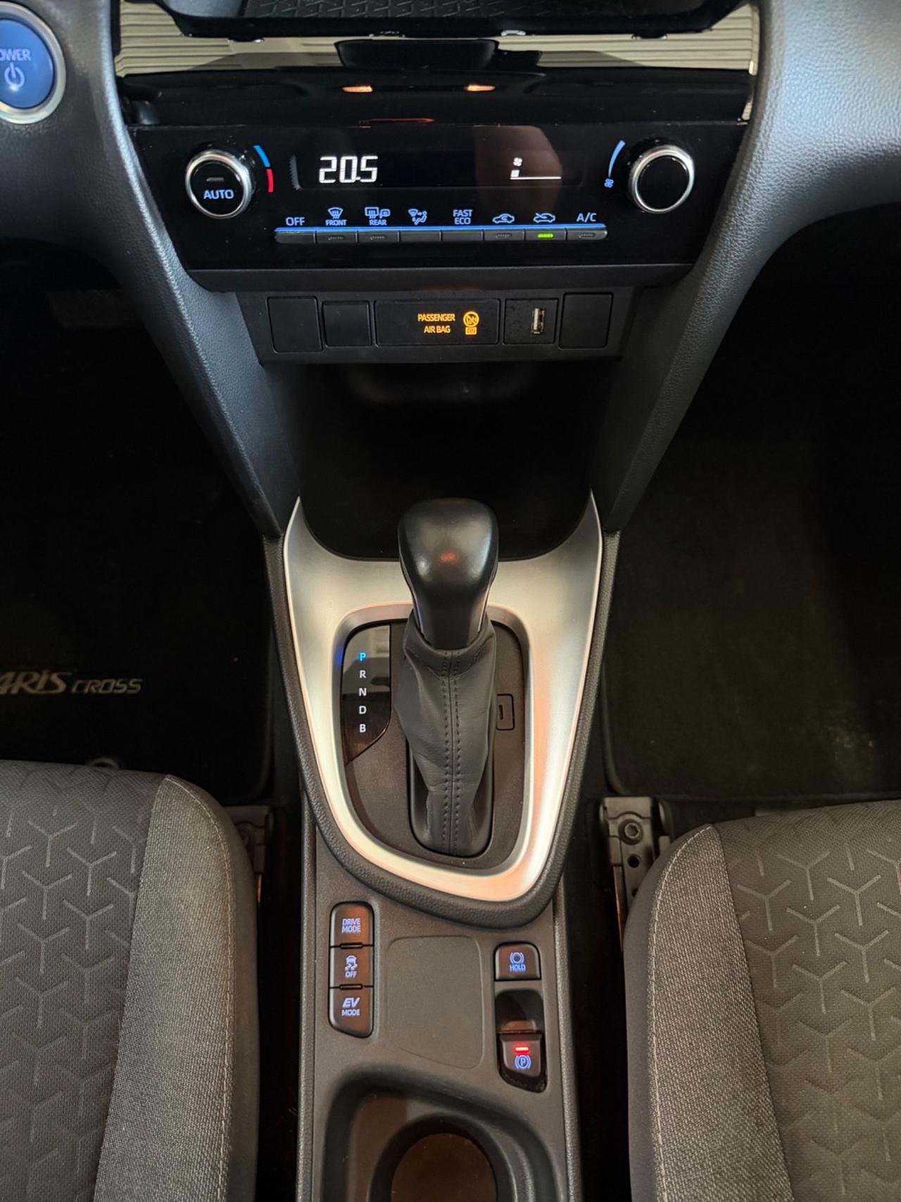 Toyota Yaris Cross 1.5 Hybrid 5p. E-CVT Business