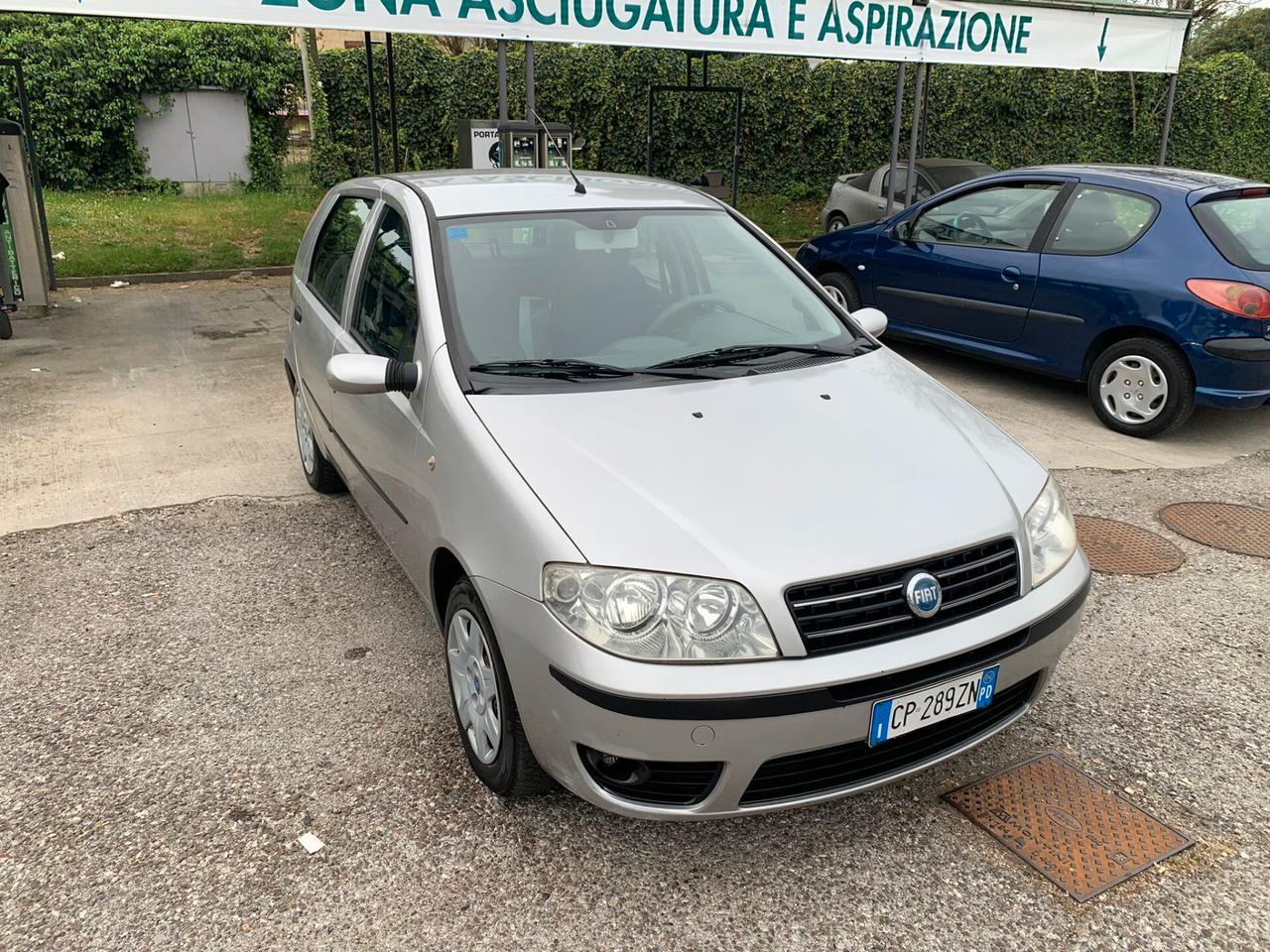 Fiat Punto 1.2 5 porte, unicoproprietario, solo km 122000
