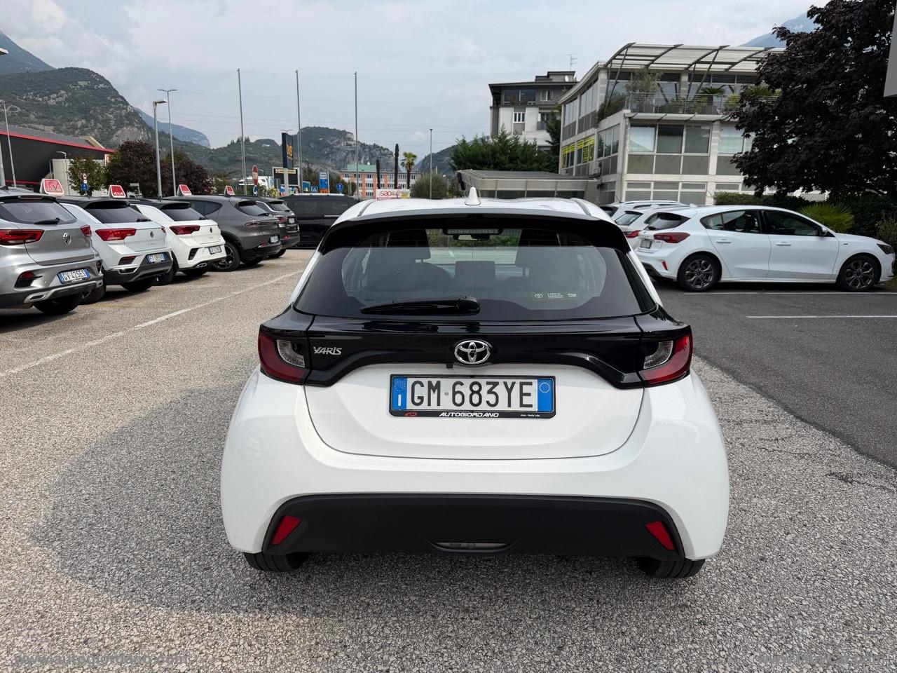 TOYOTA Yaris 1.0 5p. Active