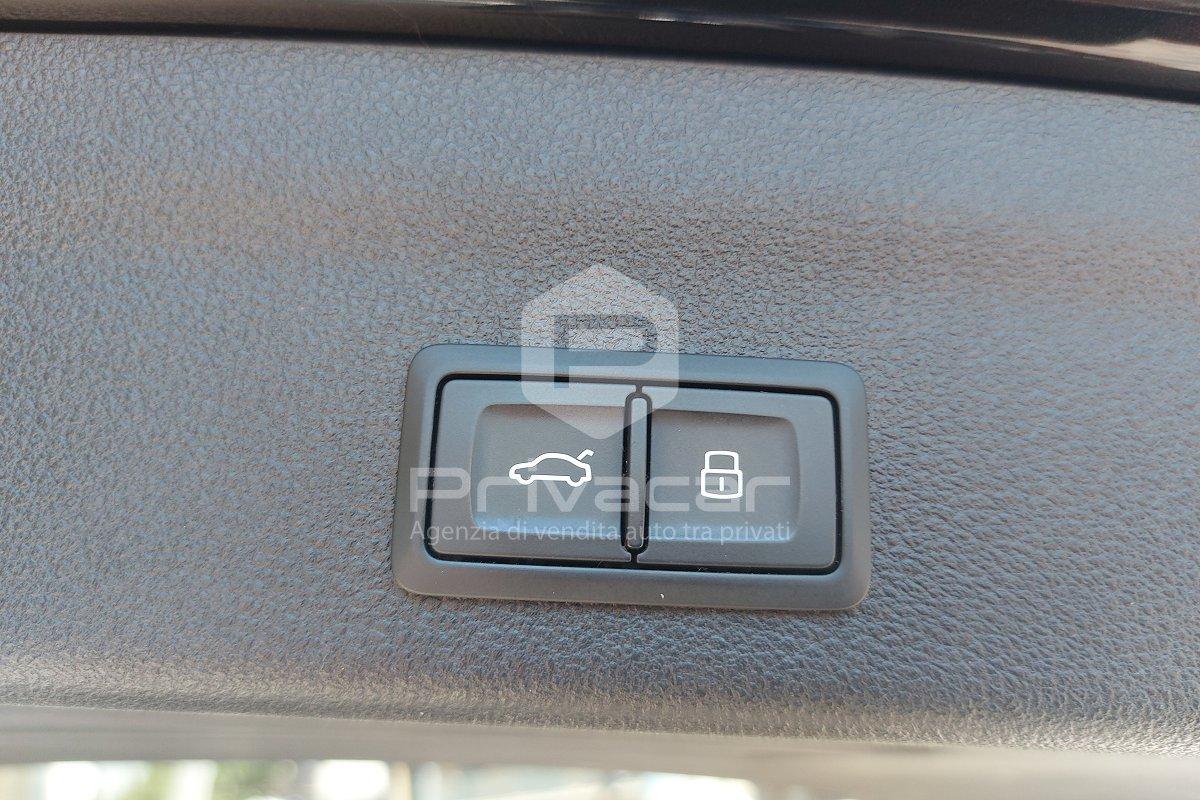 AUDI A6 40 2.0 TDI S tronic Business Sport