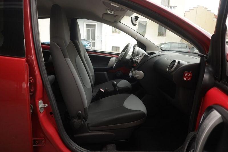 Citroën C1 Citroën C1 1.0 Attraction 50KW ANNO 2012