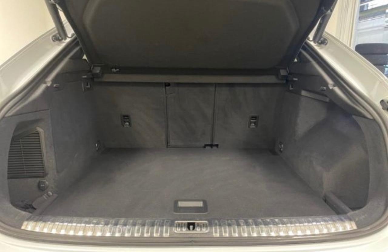 Audi Q3 45TFSI S tronic S LINE interno esterno Cerchi Sonos tetto