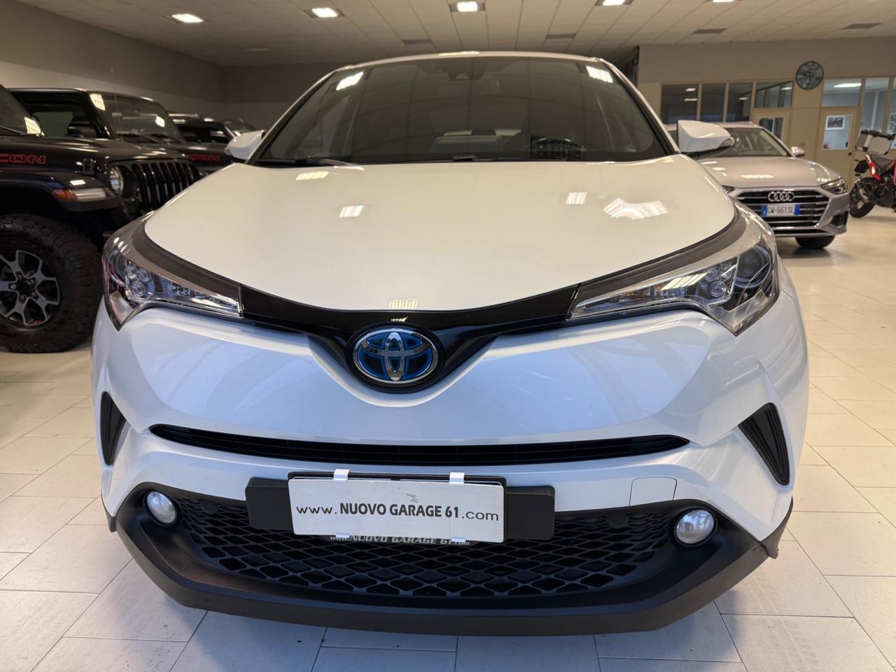 Toyota C-HR 1.8 Hybrid E-CVT Lounge