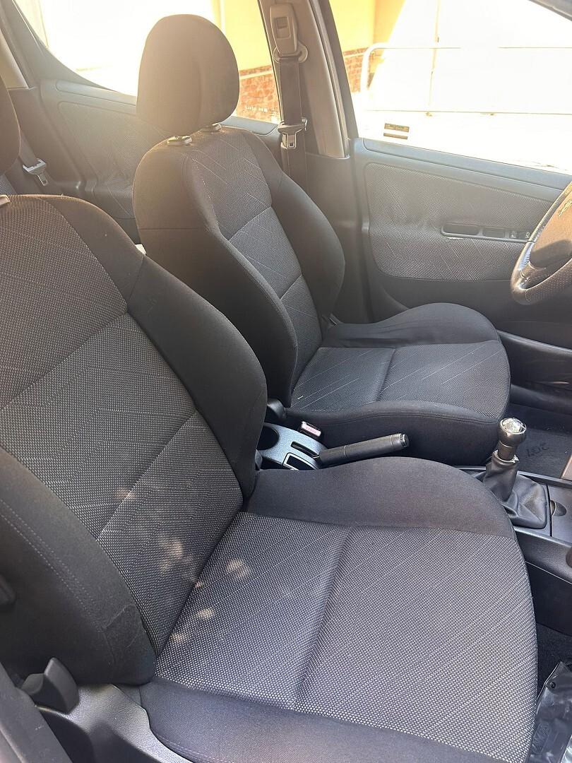 Peugeot 207 43.000km unico proprietario