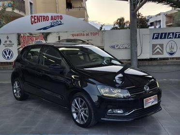 VOLKSWAGEN - Polo - 1.4 TDI 90CV 5p. DSG Highline Full Led