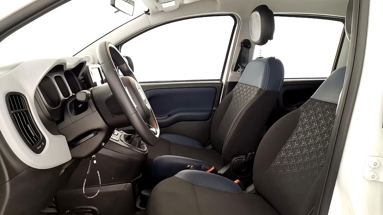 FIAT Panda III 2021 Cross - Panda 1.0 firefly hybrid Cross s&s 70cv 5p.ti