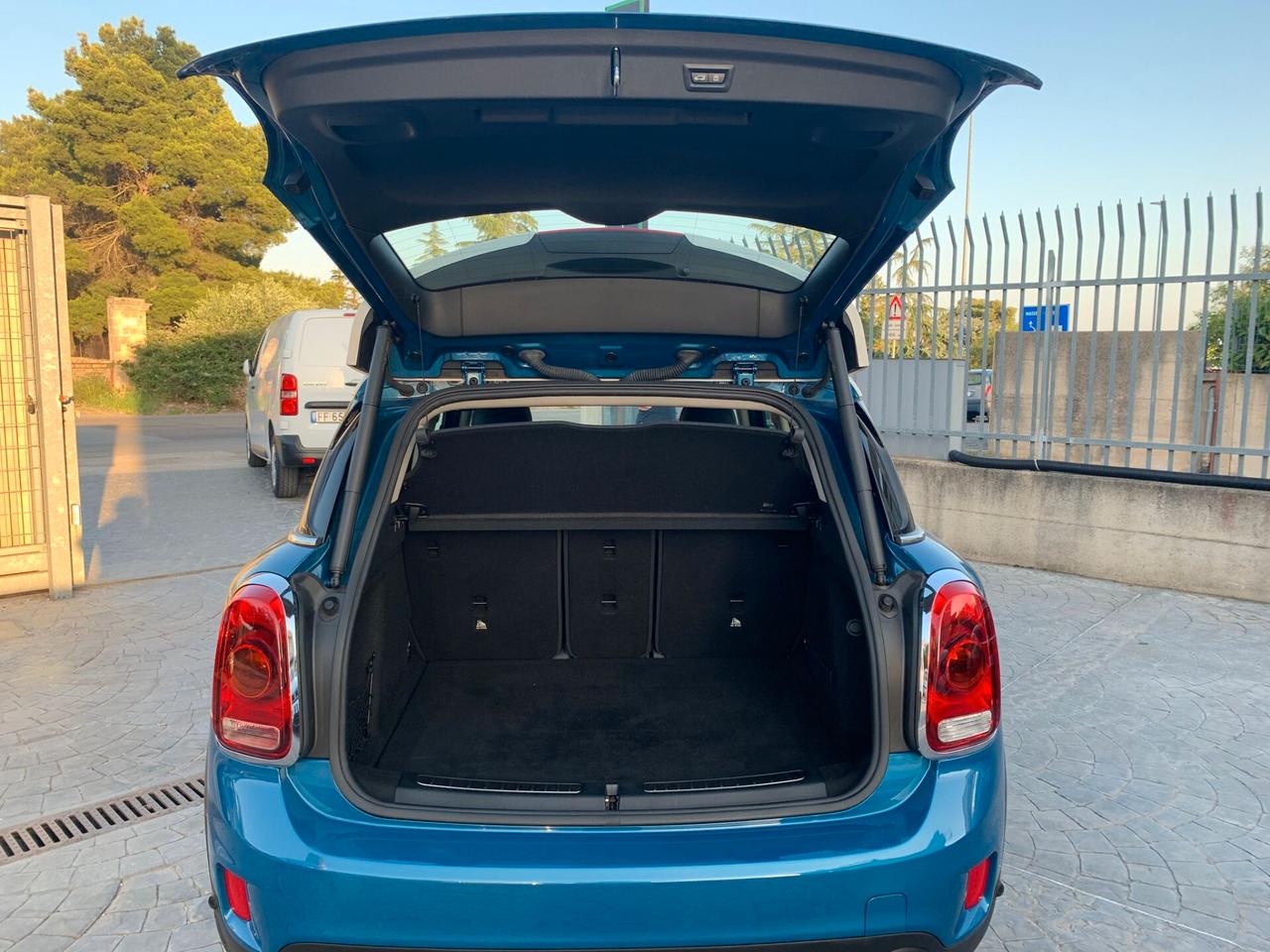 Mini Cooper SD Countryman 190cv Allestimento JCW