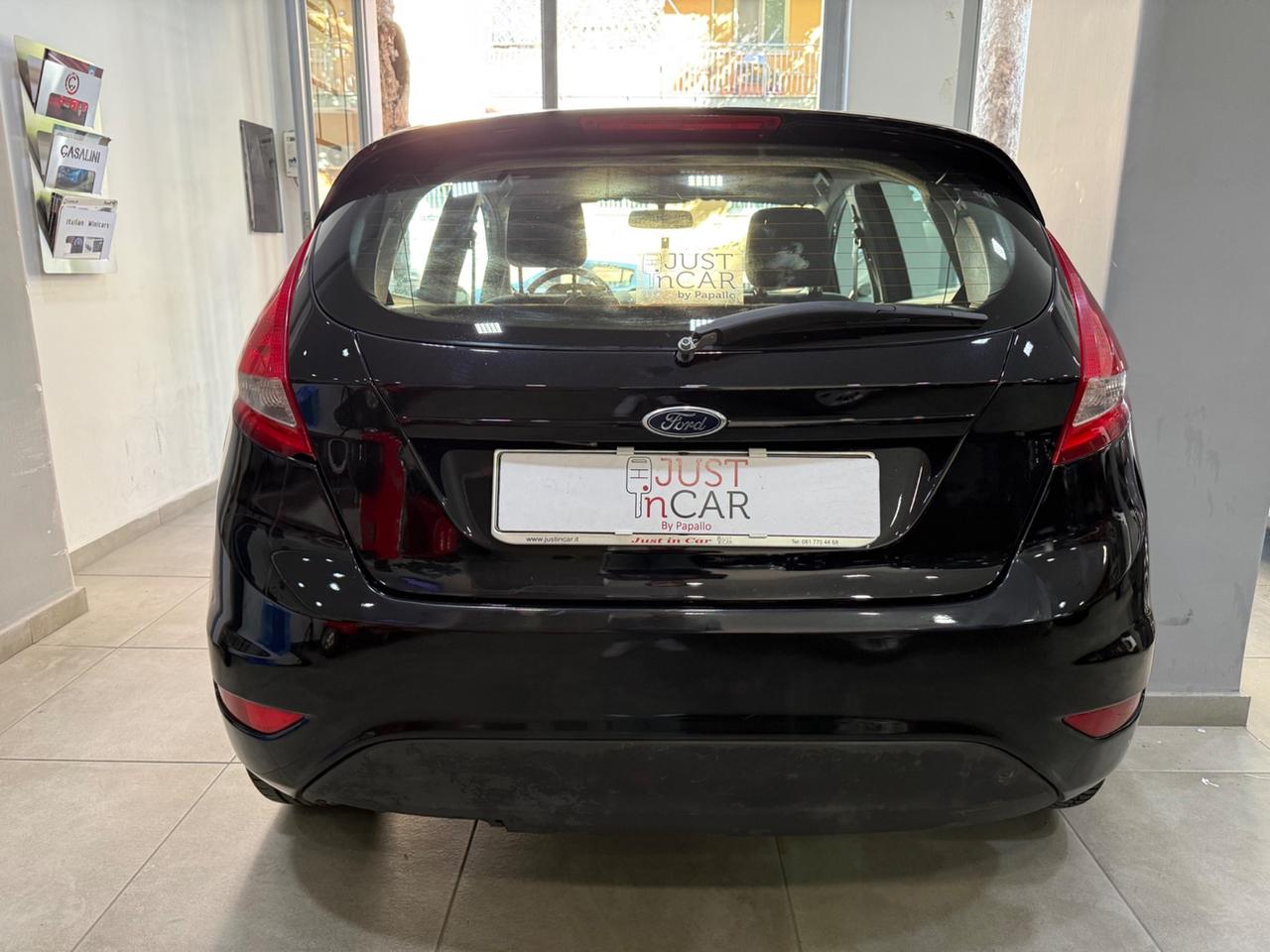 Ford Fiesta 1.2 82 CV (GPL) 5 porte Titanium 2012