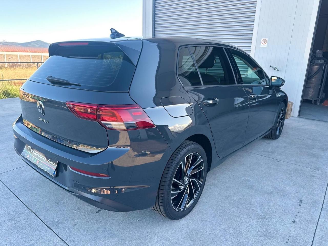 Volkswagen Golf 2.0 TDI DSG SCR Style