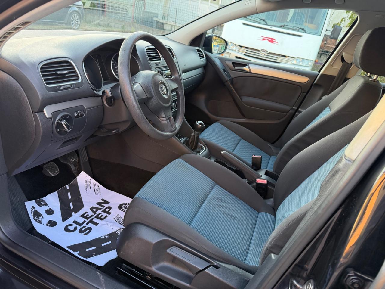 Volkswagen Golf 1.6 TDI DPF 5p. Comf. BlueM. Tech.