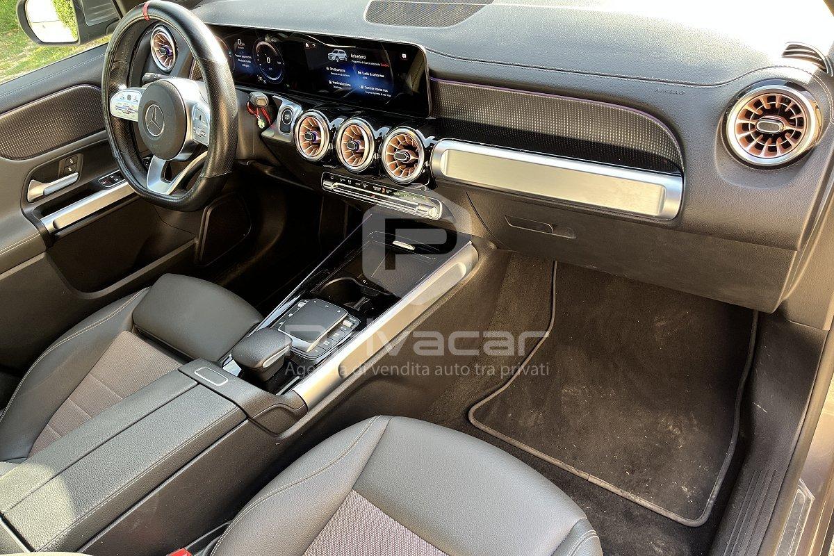 MERCEDES EQB 300 4Matic Premium