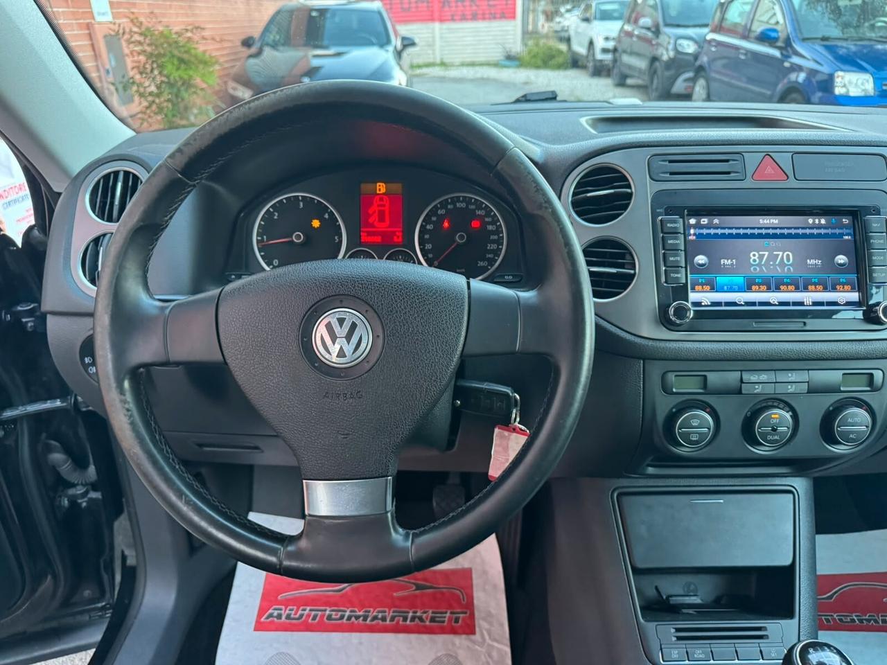 Volkswagen Tiguan 2.0 tdi 140 Sport&Style 4motion