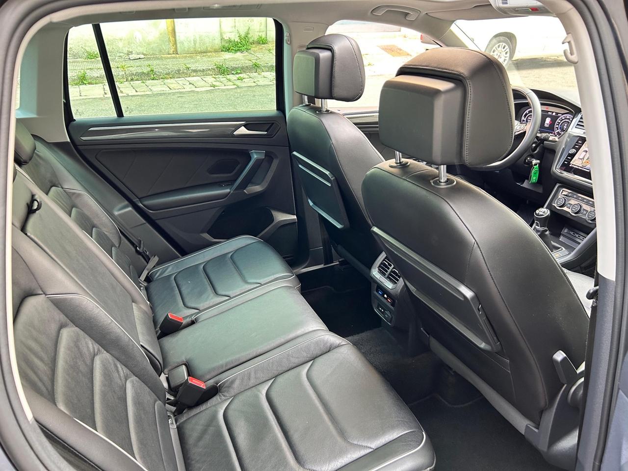 Volkswagen Tiguan 2.0 TDI 150 CV R-Line