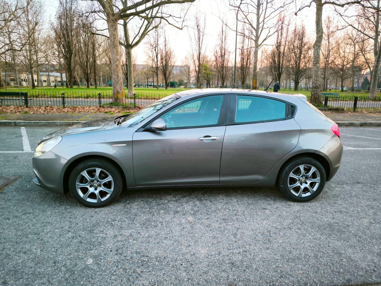 Alfa Romeo Giulietta 1.4 Turbo 120 CV GPL Distinctive