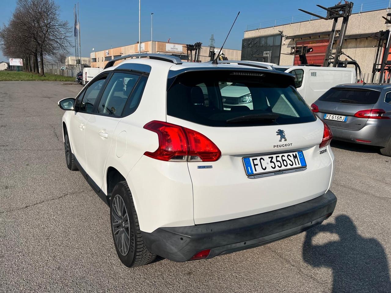 Peugeot 2008 PureTech 82 Active