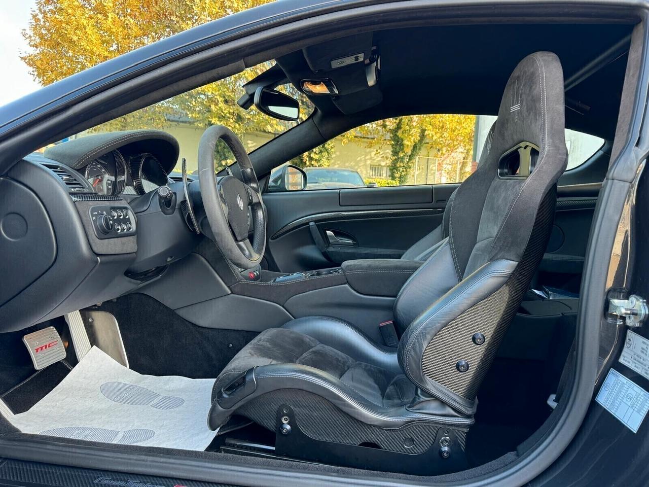 MASERATI GranTurismo MC STRADALE CARBON - VERSIONE SPECIALE - VEICOLO EUROPEO