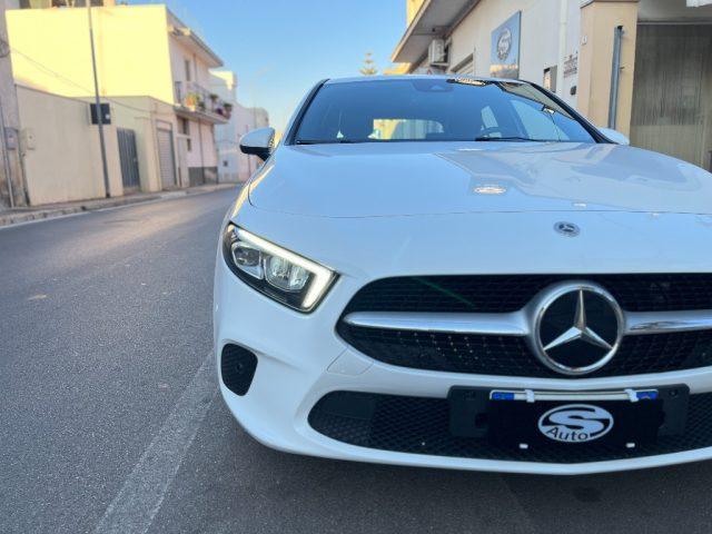 MERCEDES-BENZ A 180 d Automatic Sport