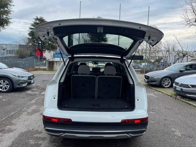 Audi Q7 45 TDI quattro tiptronic Sport 7 posti