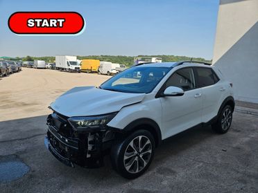 Kia Stonic 1.0 t-gdi mhev 100cv imt START INCIDENTATA