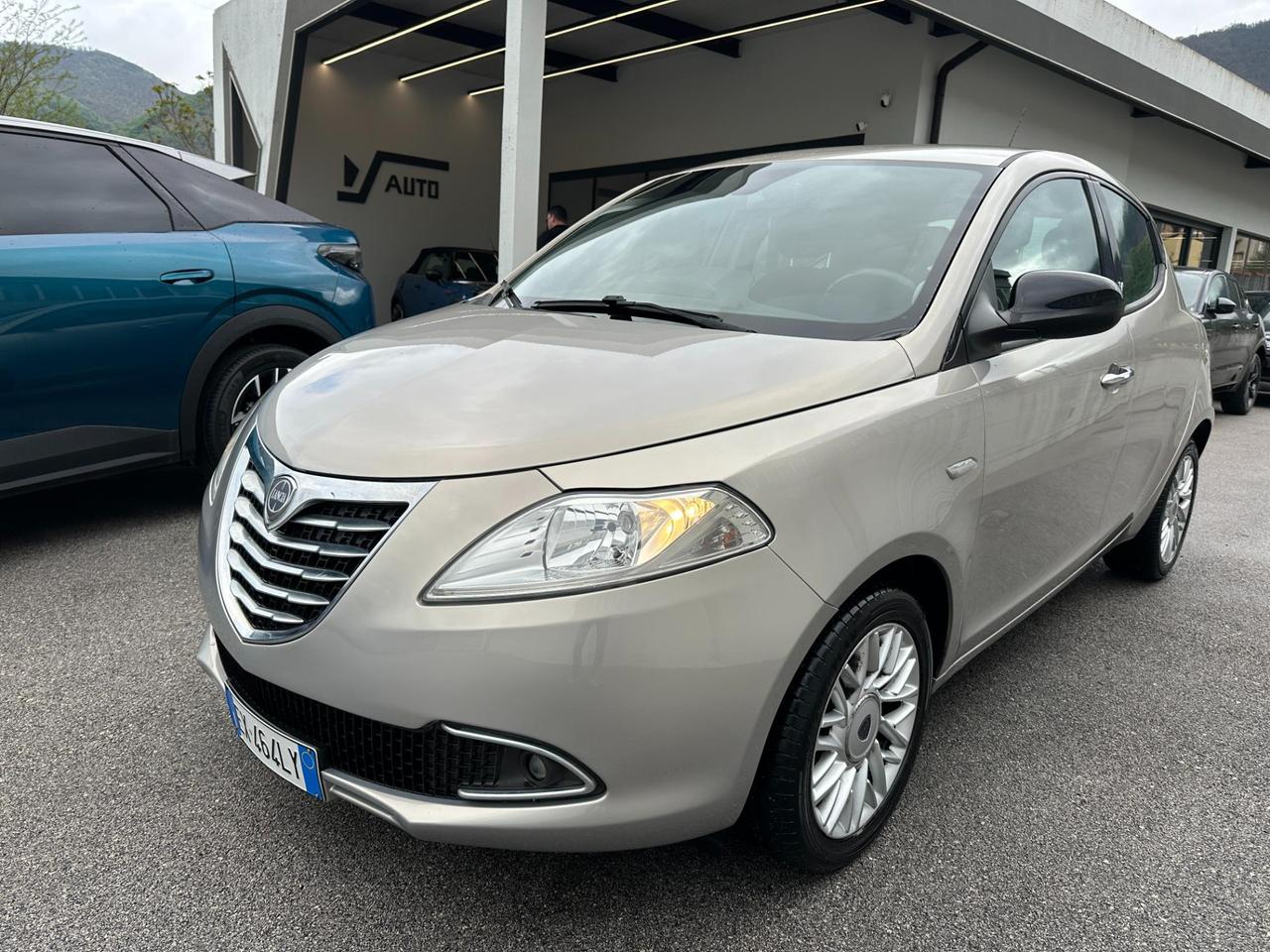 Lancia Ypsilon 5 Porte Ypsilon 1.3 mjt Gold s&s 95cv
