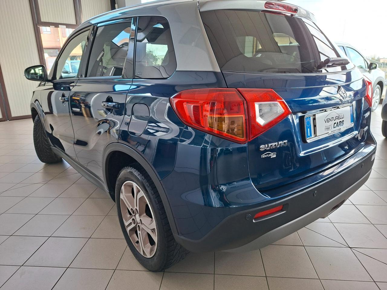 Suzuki Vitara 1.6 DDiS 4WD AllGrip Yoru CON TETTO