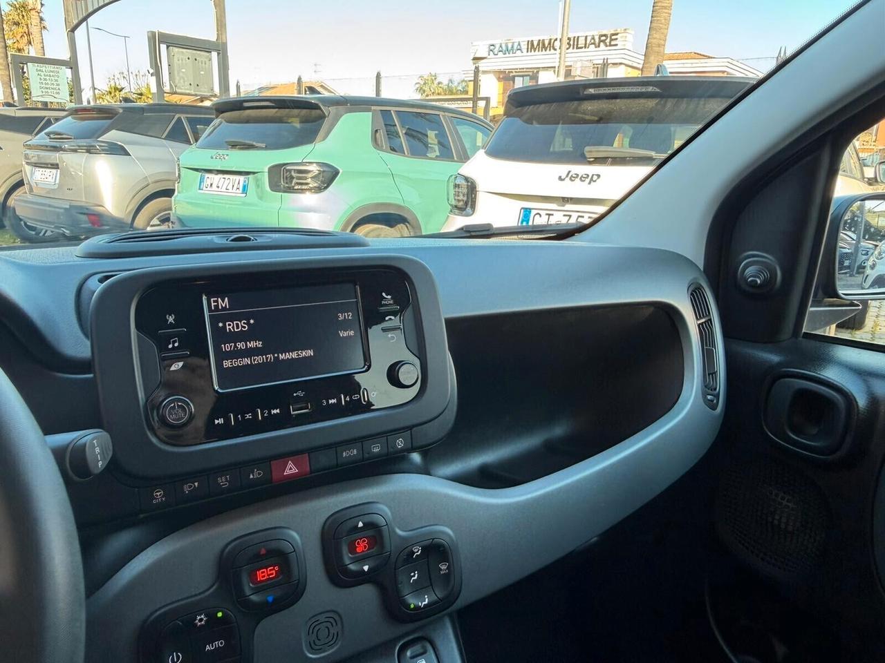 Fiat Panda 1.0 FireFly S&S Hybrid Red