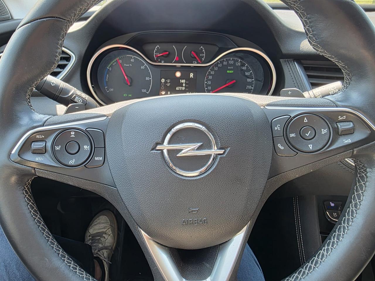 Opel Grandland X 1.6 Hybrid4 Plug-in aut. AWD