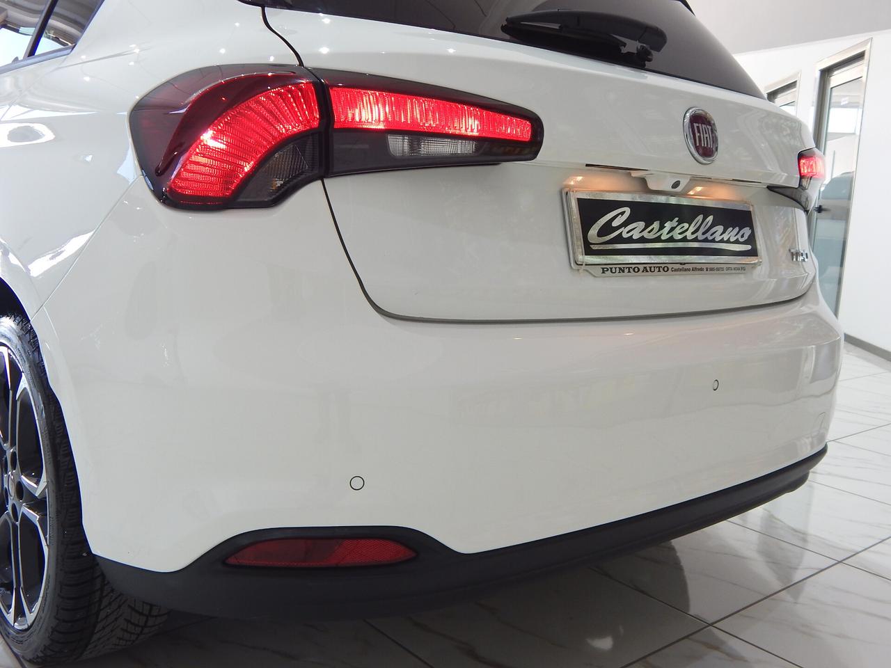 Fiat Tipo 1.6 mjt S-Design S&S 5 P. CARPLAY-PARK-RADAR-KAMERA