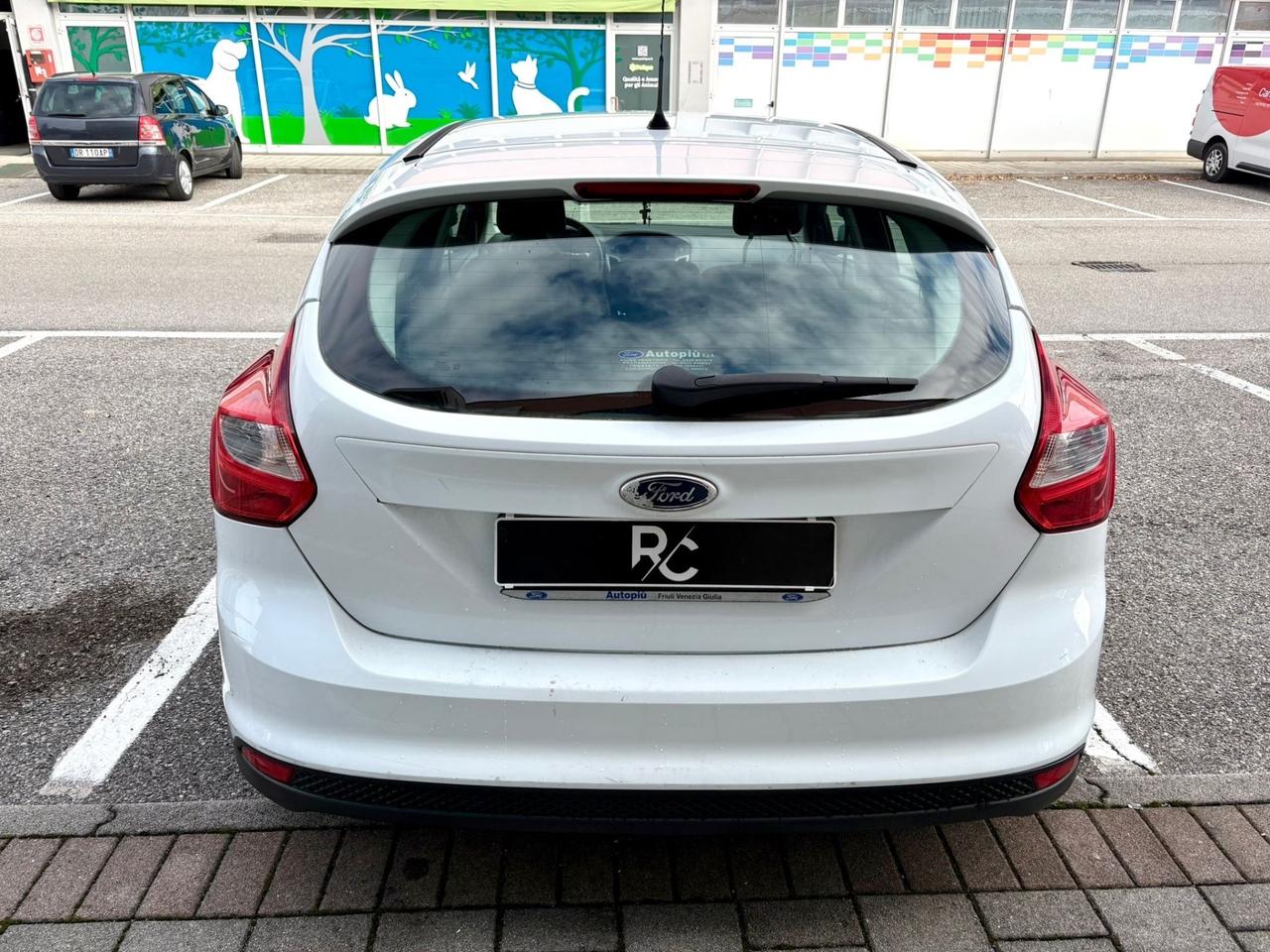 Ford Focus 1.6 TDCi (110CV) 5p. Tit. DPF